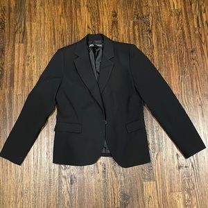 Black Zara blazer
